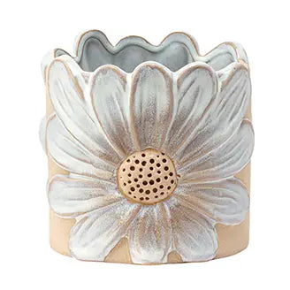White Daisy Ceramic Planter – Sculpted Floral Pot for Summer Décor